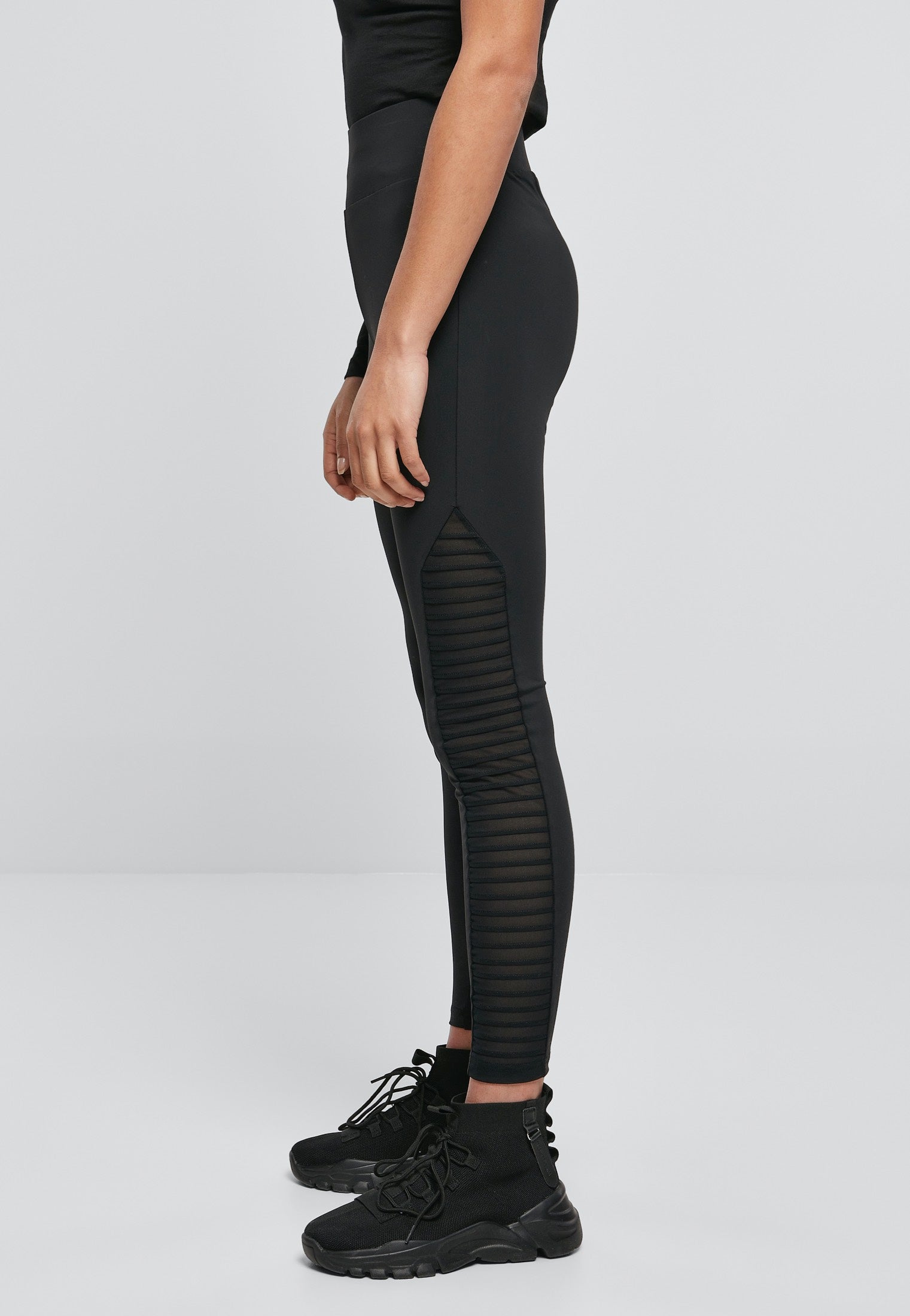 Urban Classics - Ladies Highwaist Biker Tech Mesh Black - Leggings