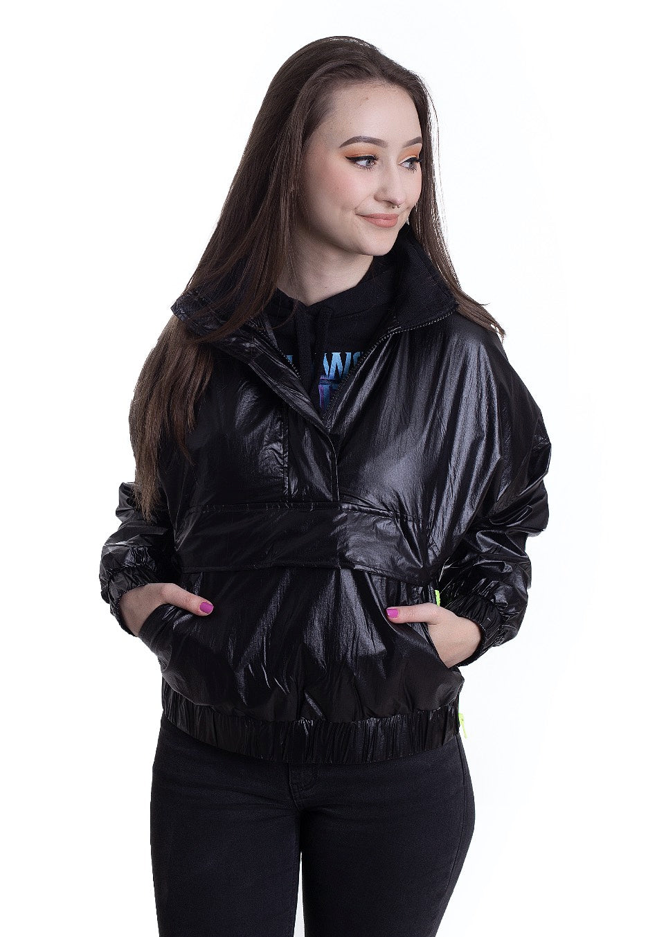 Urban Classics - Ladies Vanish Crinkle Pull Over Black - Windbreaker